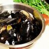 Sauteed Mussels With Garlic And Herbs